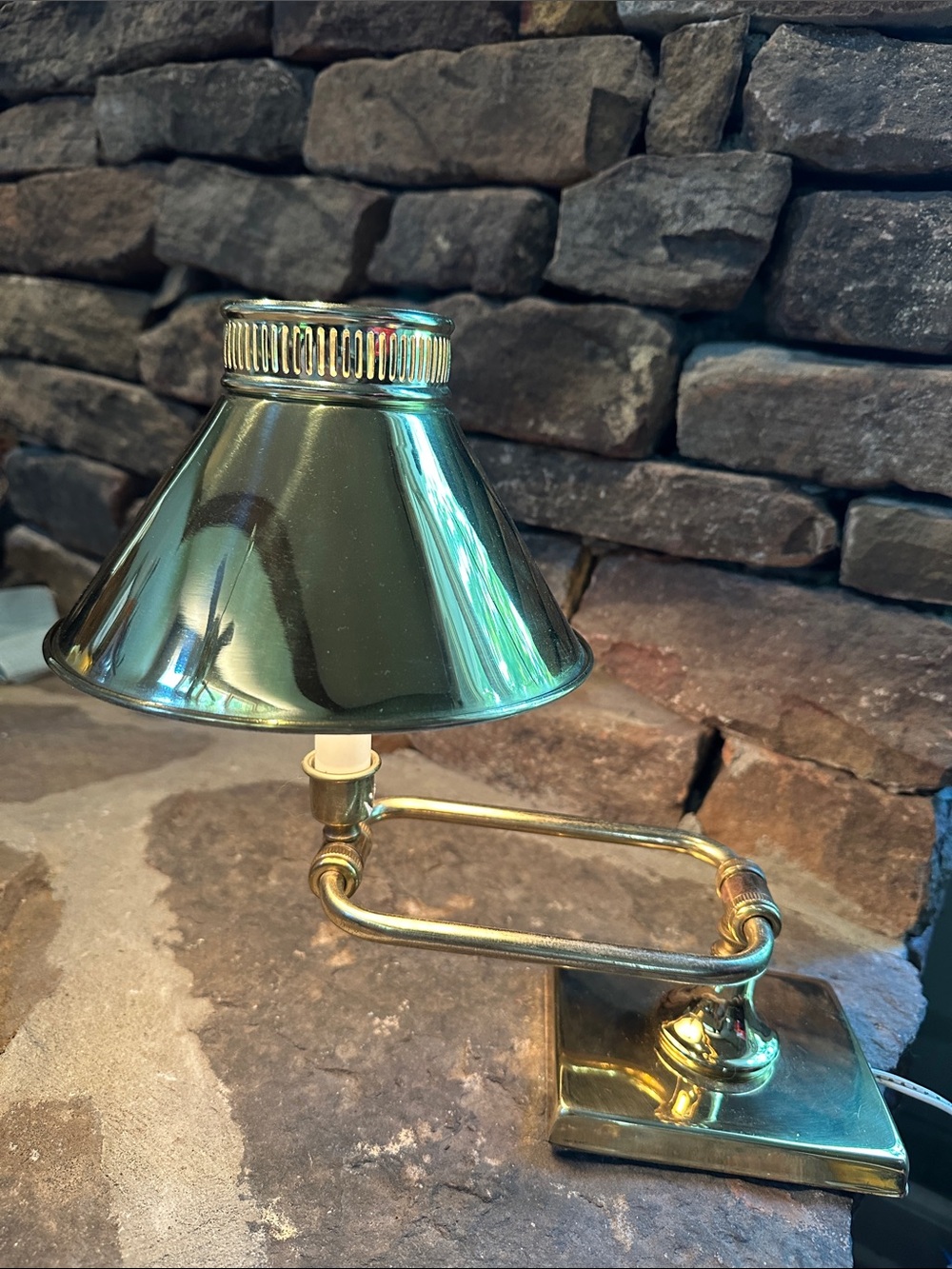 Vintage Articulated Swivel Desk Lamp with Reflective Shade